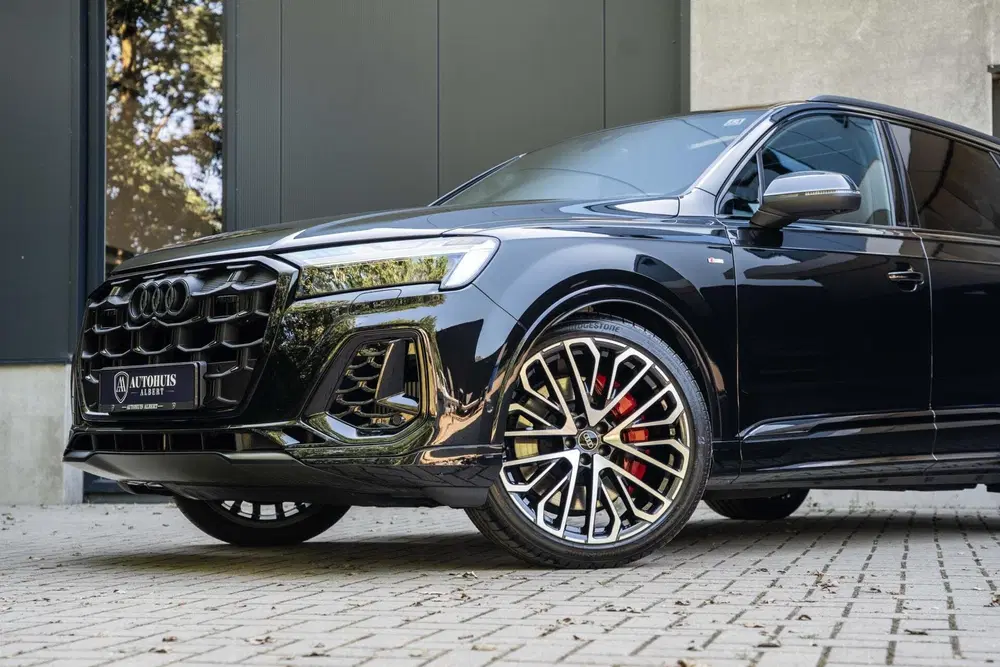 Audi Q7 60 TFSIe Comp. Luchtvering B&O Pano HUD Tr uit 2026, foto 4
