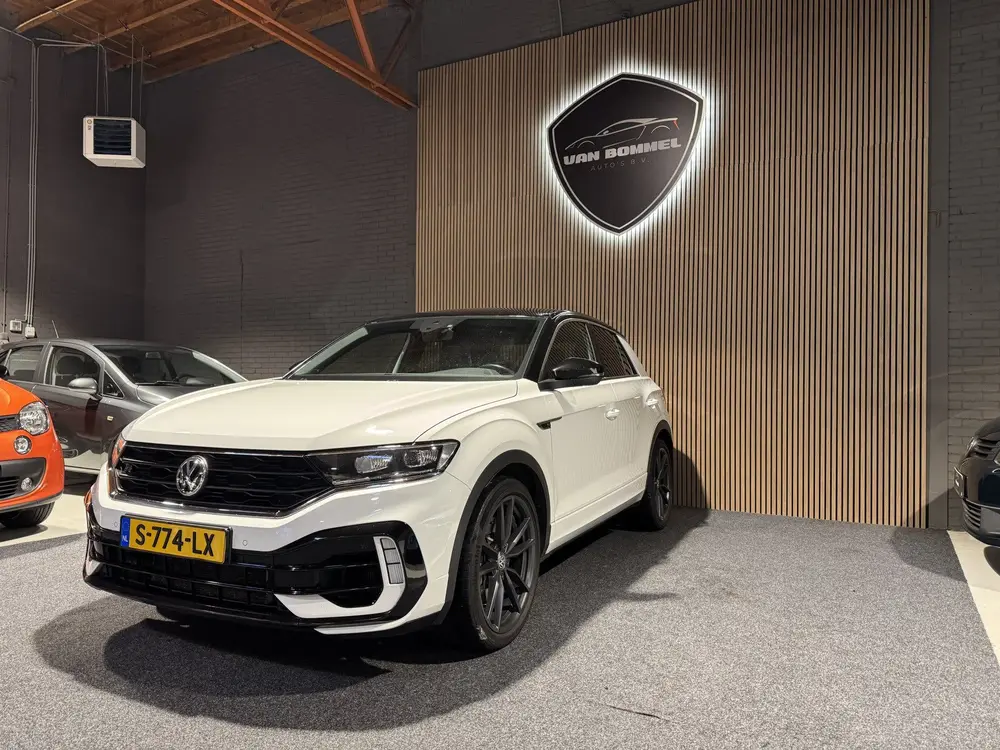 Volkswagen T-Roc 2.0 TSI 4Motion R ClimaC.CruiseC.Navi.Cama. uit 2020, foto 2