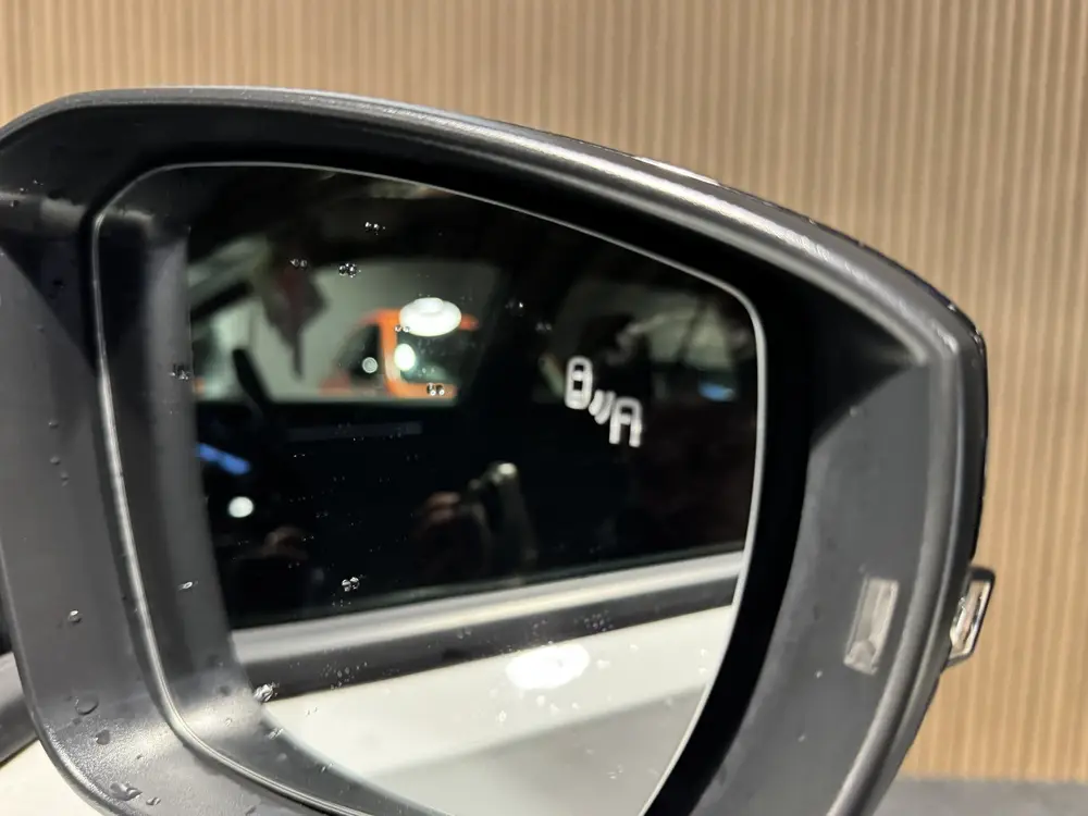 Volkswagen T-Roc 2.0 TSI 4Motion R ClimaC.CruiseC.Navi.Cama. uit 2020, foto 20