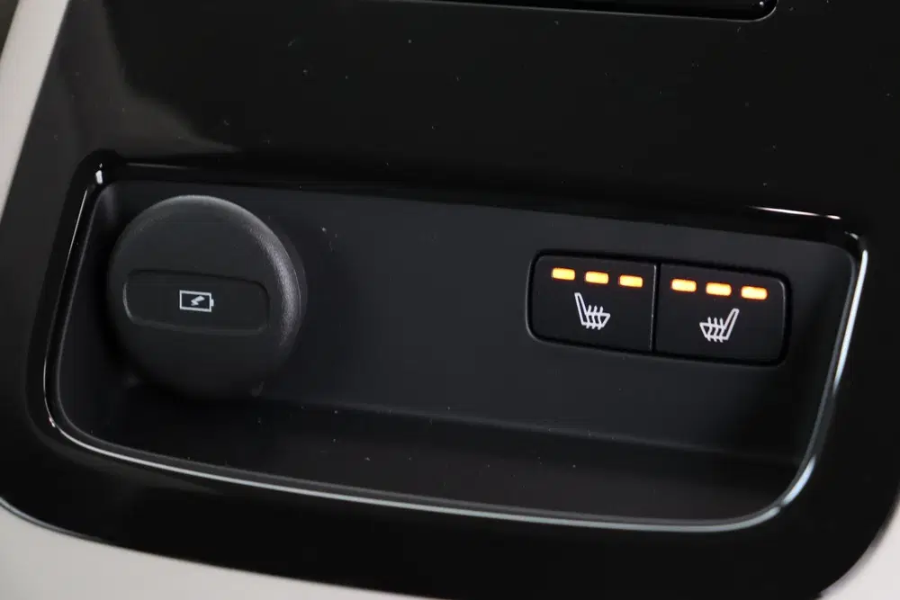 Volvo V60 T6 PLUG-IN HYBRID AWD PLUS DARK -HARMAN uit 2026, foto 14