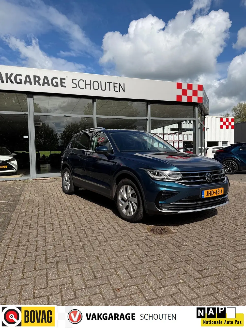 Volkswagen Tiguan 1.4 TSI eHybrid Elegance Business+|Pano|Ap uit 2021