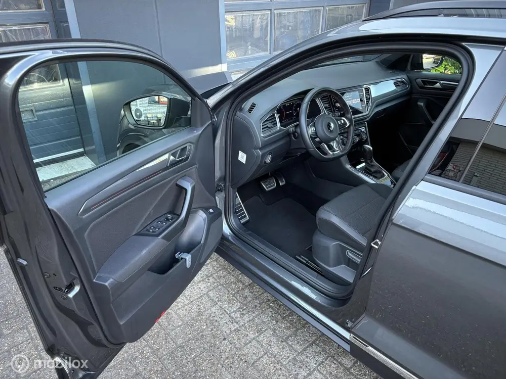Volkswagen T-Roc 1.5 TSI Sport Business R Automaat uit 2022, foto 9