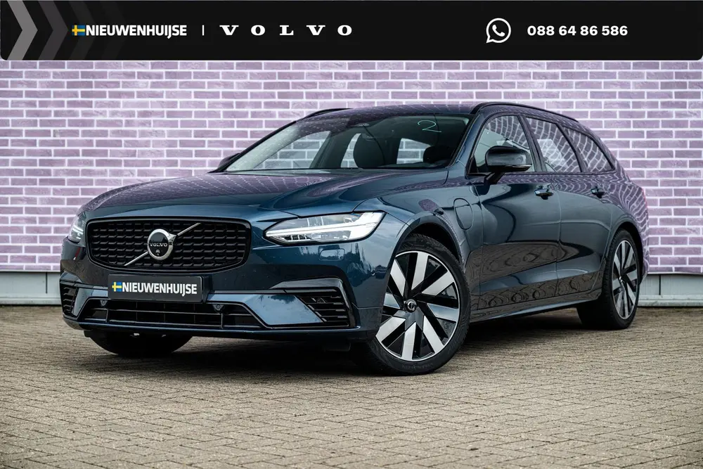 Volvo V90 2.0 T8 Plug-in hybrid AWD Ultra Dark uit 2025