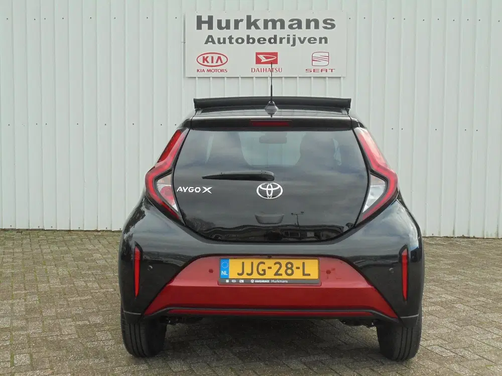 Toyota Aygo X 1.0 VVT-i AUTOMAAT CABRIODAK CLIMATE CONTR uit 2025, foto 7