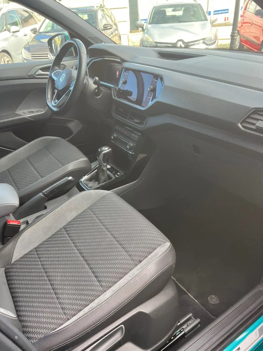 Volkswagen T-CROSS 1.0 TSI R LINE AUTOMAAT ! uit 2019, foto 10