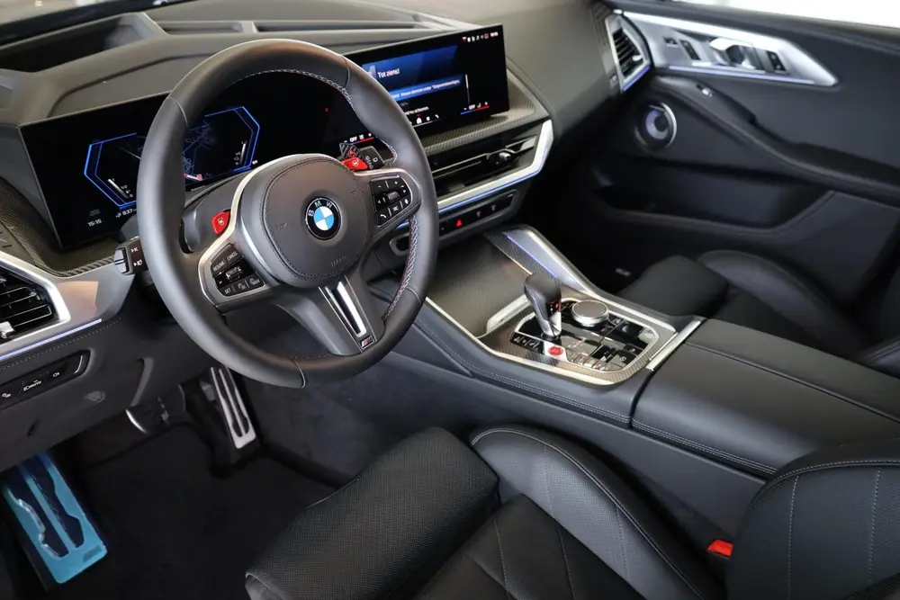 BMW XM 50e uit 2026, foto 7