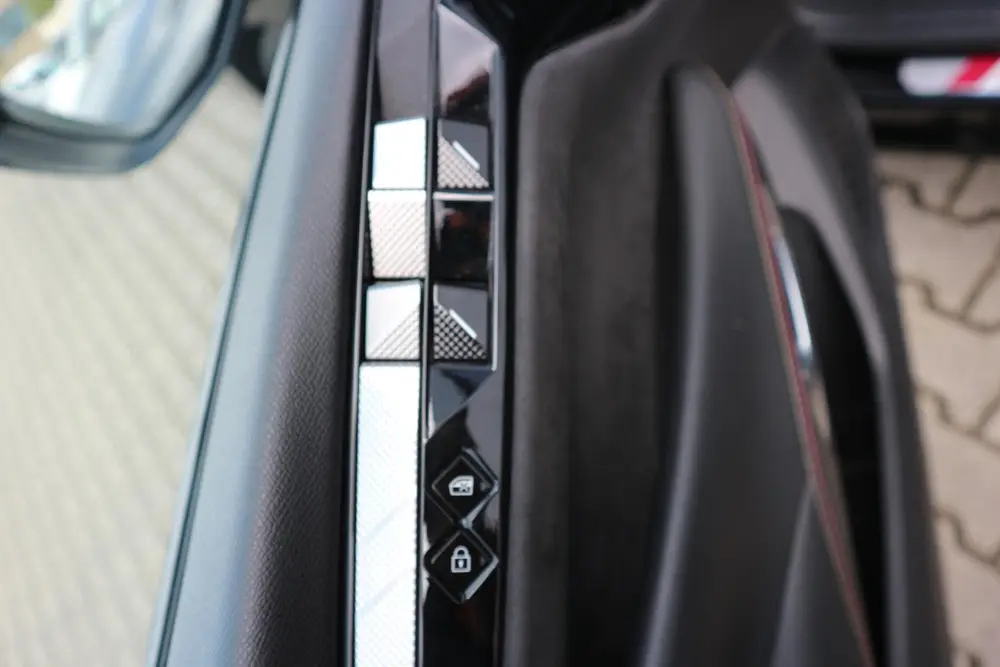 DS Automobiles DS 4 DS 4 1.2 PureTech Performance Line AUTOMAA uit 2022, foto 13