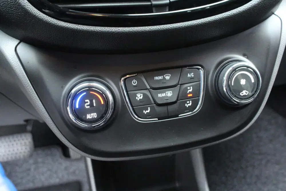 Opel Karl 1.0 ecoFLEX 75pk Innovation AUTOMAAT NL-Au uit 2019, foto 16