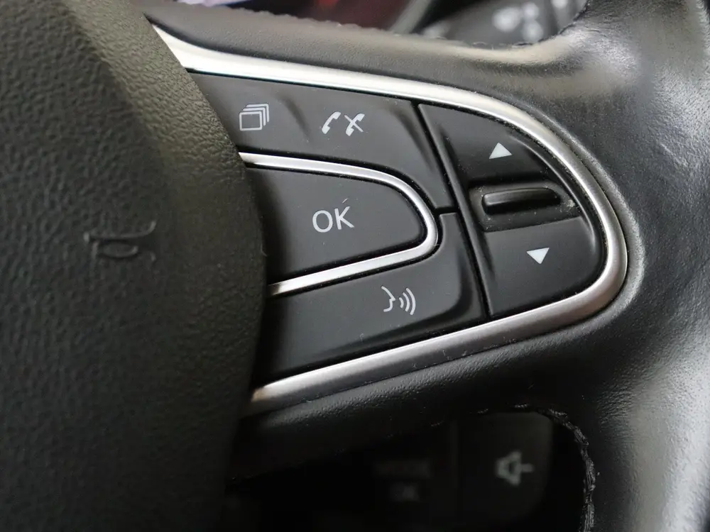 Renault Kadjar 1.3 TCe Intens | Parkeersensoren Voor + Achte uit 2019, foto 18