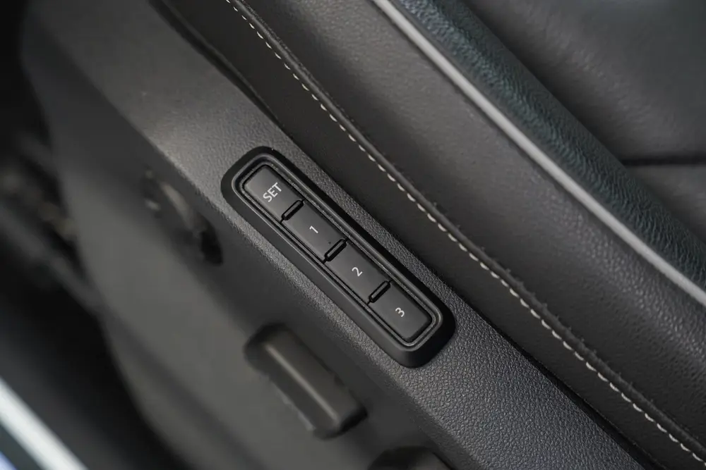 Volkswagen Tiguan 1.4 TSI eHybrid R-Line Business+ 360 Camer uit 2023, foto 14