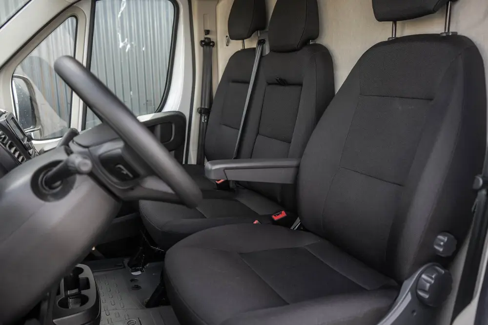Citroën Jumper *2.2 BlueHDi L4H3 uit 2024, foto 12