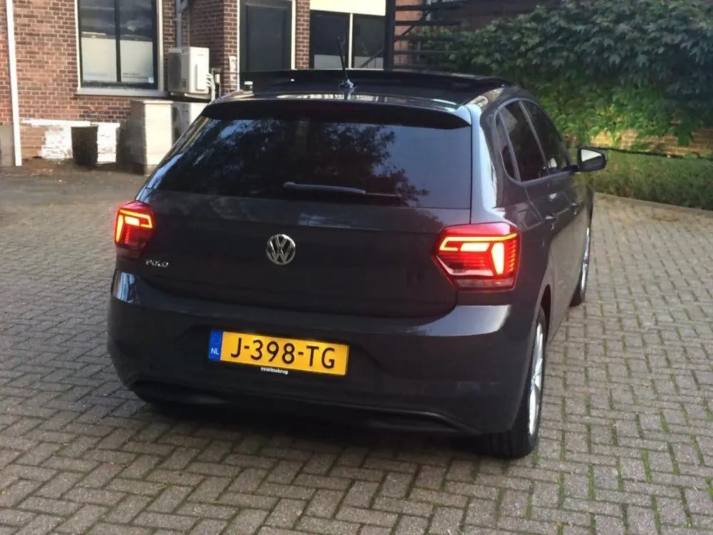 Volkswagen Polo VW Polo Highline DSG| Pano| ACC| CarPlay|APK2028| Dealer OH uit 2020, foto 2