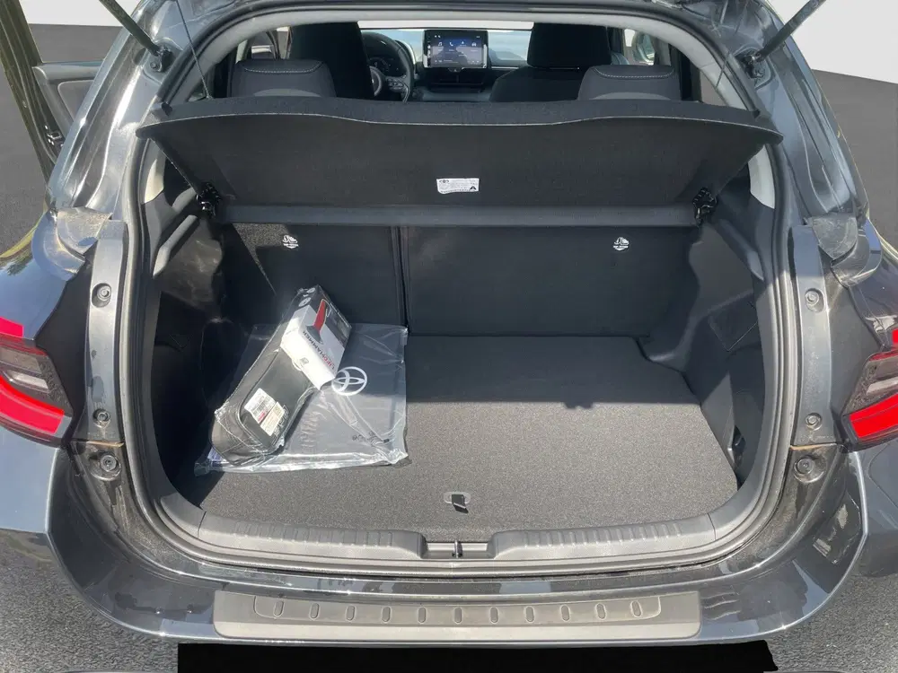 Toyota Yaris 1.5 Hybrid 115 Dynamic 10 jr. garantie uit 2026, foto 17