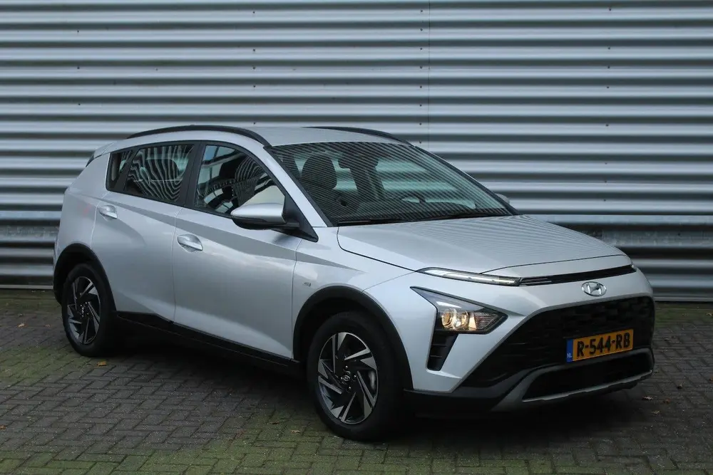Hyundai BAYON 1.0 T-GDI 101pk Comfort Trekhaak NL-Auto N uit 2022, foto 3