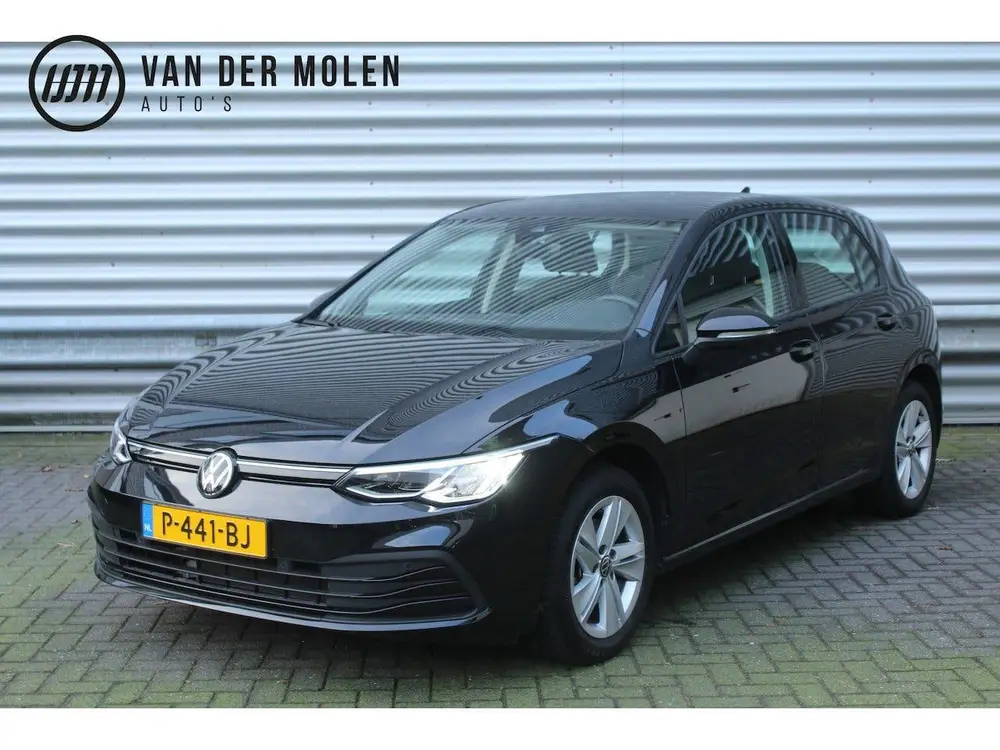Volkswagen Golf 1.0 TSI 111pk Life NL-Auto NAP uit 2022