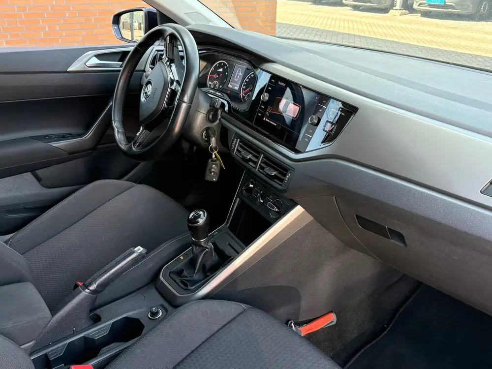 Volkswagen Polo 1.0 TSI Comfortline uit 2019, foto 5