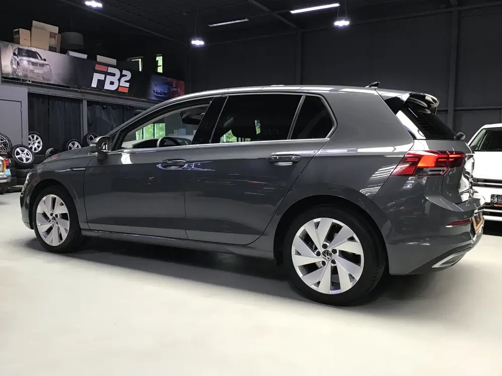 Volkswagen GOLF 1.5 eTSI R-Line I Massage I Dode Hoek I Carp uit 2021, foto 5