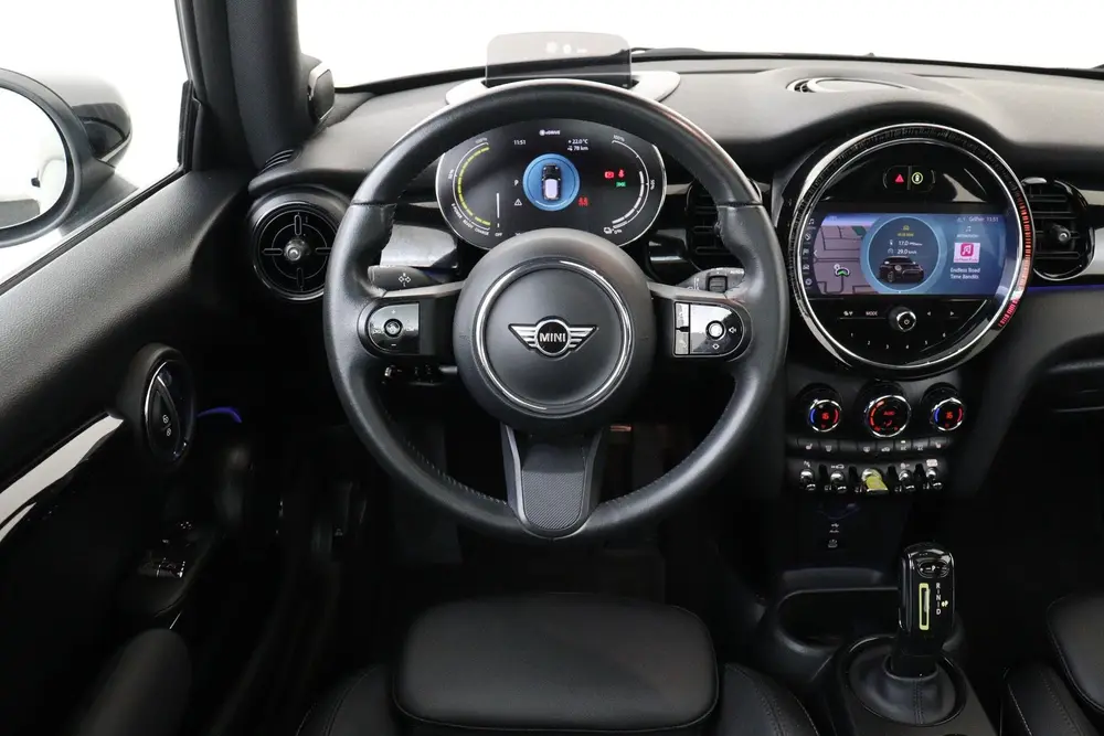 Mini Electric SE YOURS 33 kWh -PANO.DAK uit 2022, foto 2