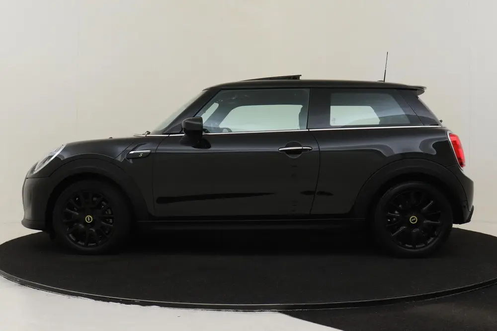 Mini Electric SE YOURS 33 kWh -PANO.DAK uit 2022, foto 7