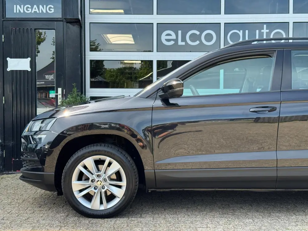 Skoda Karoq 1.5 TSI ACT Ambition Business uit 2019, foto 4