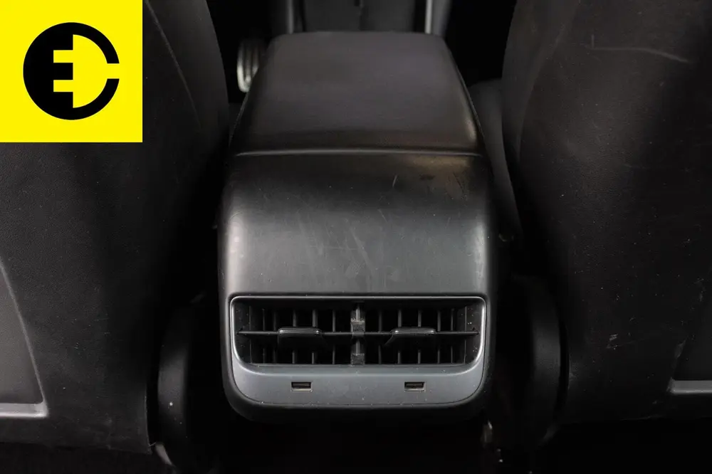 Tesla Model 3 Long Range AWD 75 kWh | SOH 85,5% | Stoelverwa uit 2019, foto 7