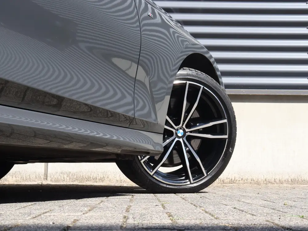 BMW 3-serie Touring 320e uit 2021, foto 7