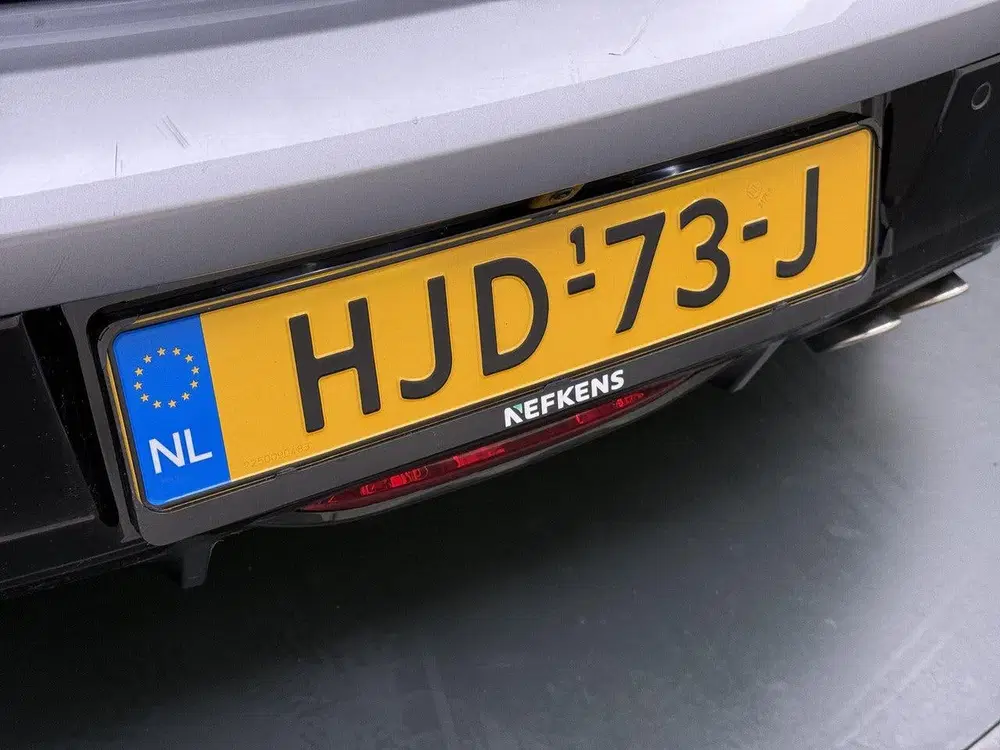 Peugeot 208 GT 145pk Hybrid Automaat uit 2025, foto 10