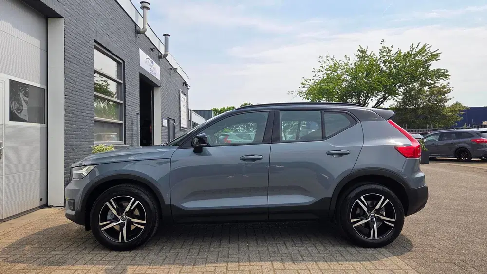Volvo XC40 2.0 B4 R-Design Mild Hybride uit 2020, foto 7