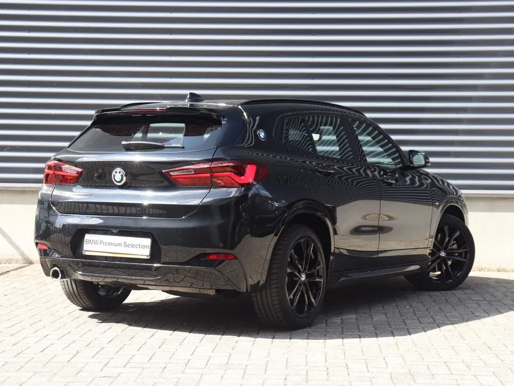 BMW X2 xDrive25e uit 2020, foto 2