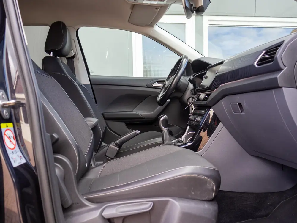 Volkswagen T-Cross 1.0 TSI Style ACC Clima LED uit 2020, foto 15
