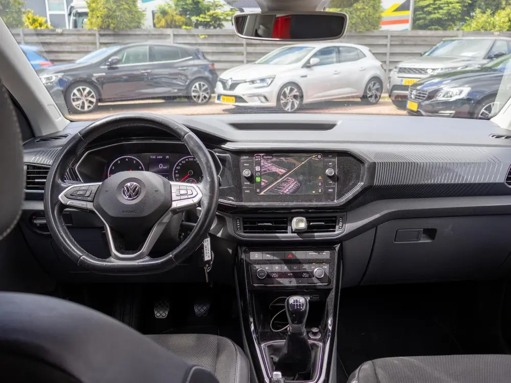Volkswagen T-Cross 1.0 TSI Style ACC Clima LED uit 2020, foto 2