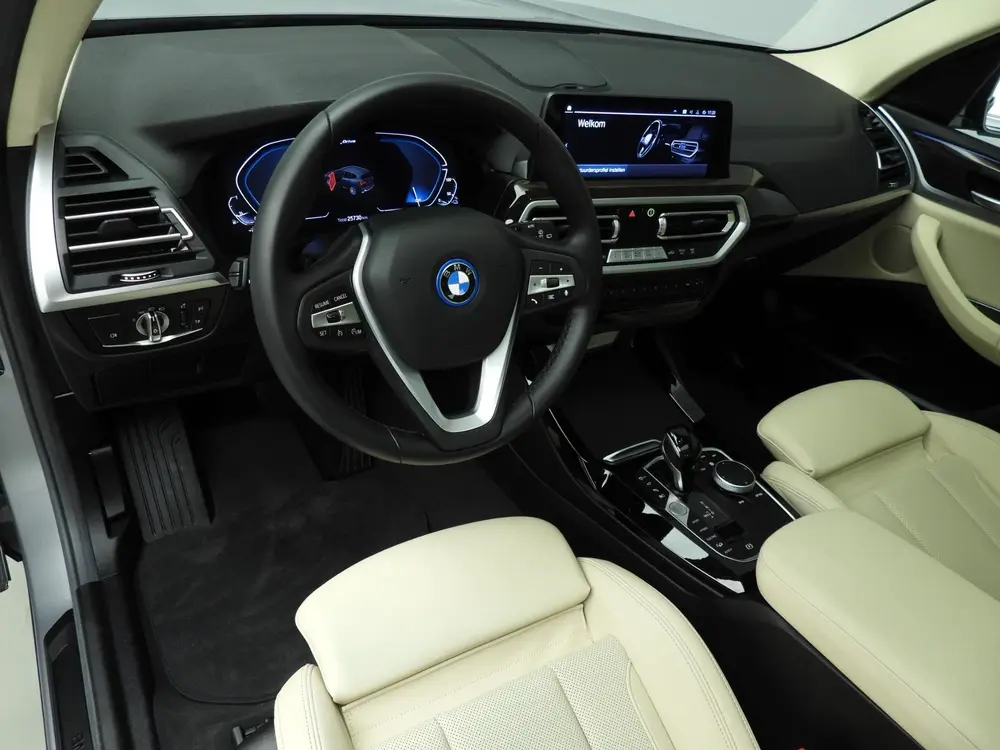 BMW X3 xDrive30e uit 2024, foto 6