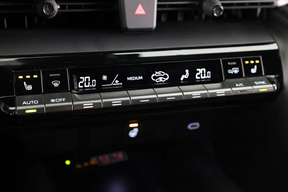 Toyota C-HR 2.0 Plug-in Hybrid 220 Black Edition (bj 2 uit 2026, foto 8
