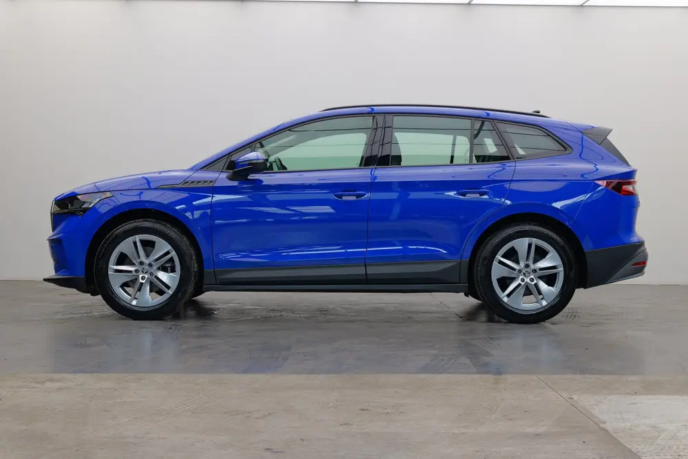 Skoda Enyaq 50 Loft uit 2023, foto 9