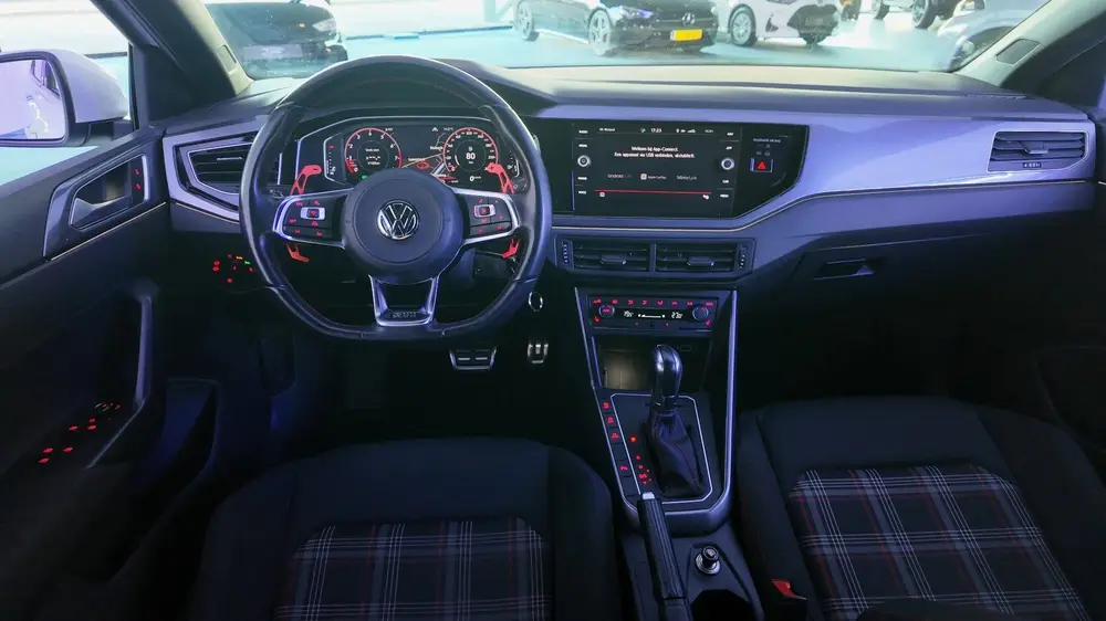 Volkswagen Polo 2.0 TSI GTI uit 2019, foto 11