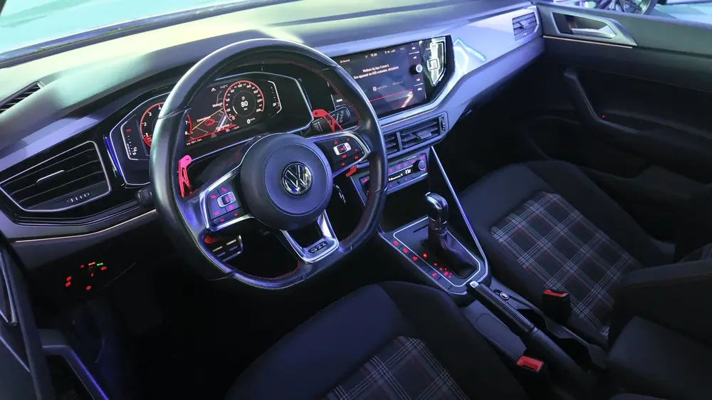 Volkswagen Polo 2.0 TSI GTI uit 2019, foto 14
