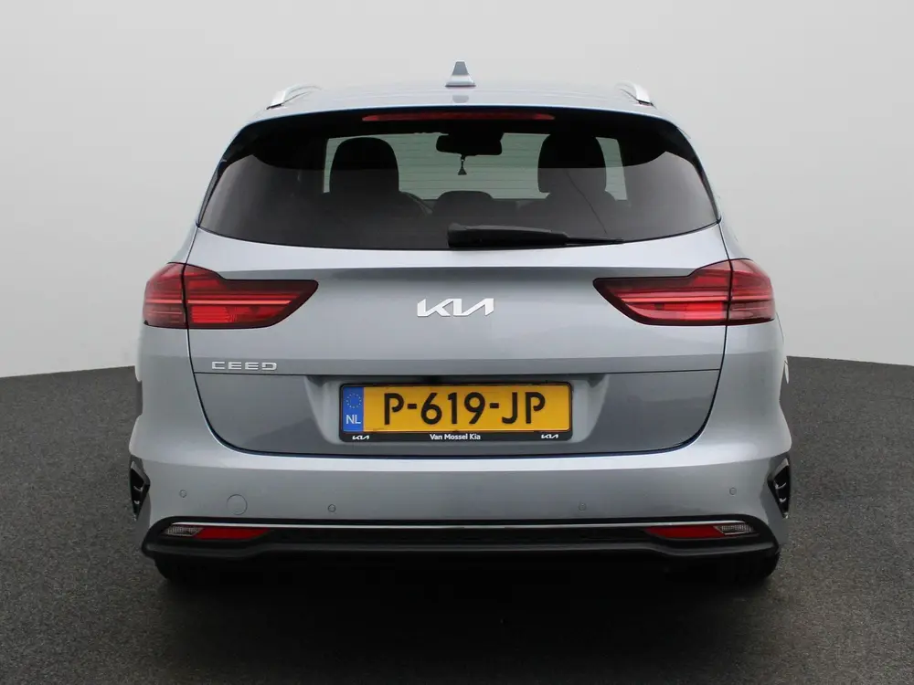 Kia Ceed 1.0 T-GDi MHEV DynamicPlusLine uit 2022, foto 5
