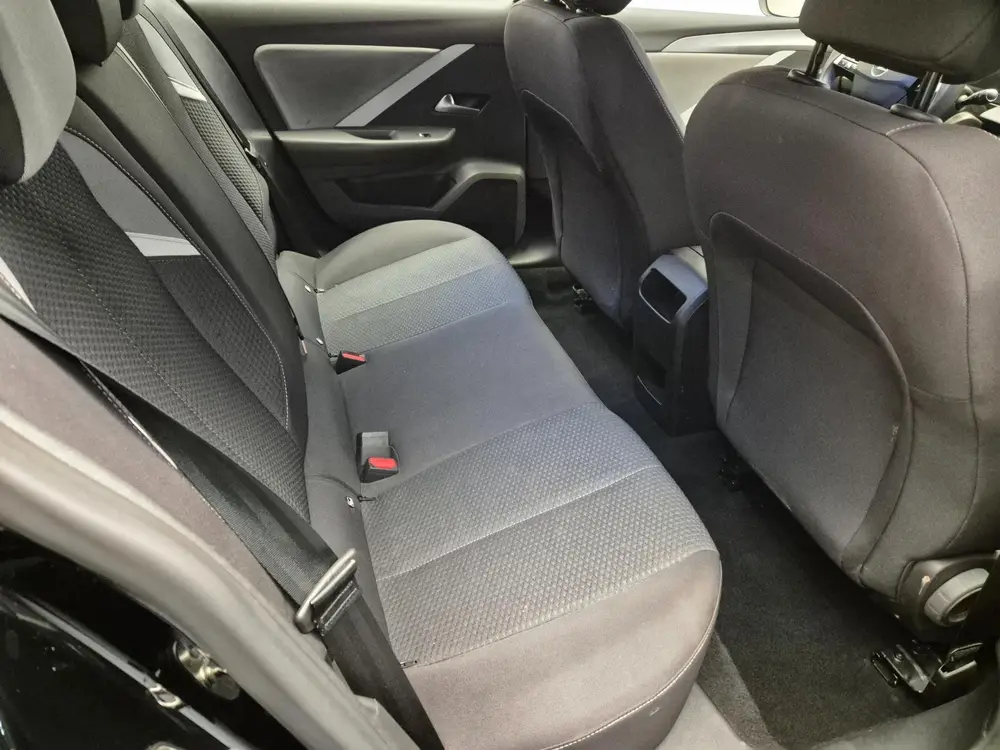 Opel Astra 1.2 Level 2 Navi Apple uit 2023, foto 11