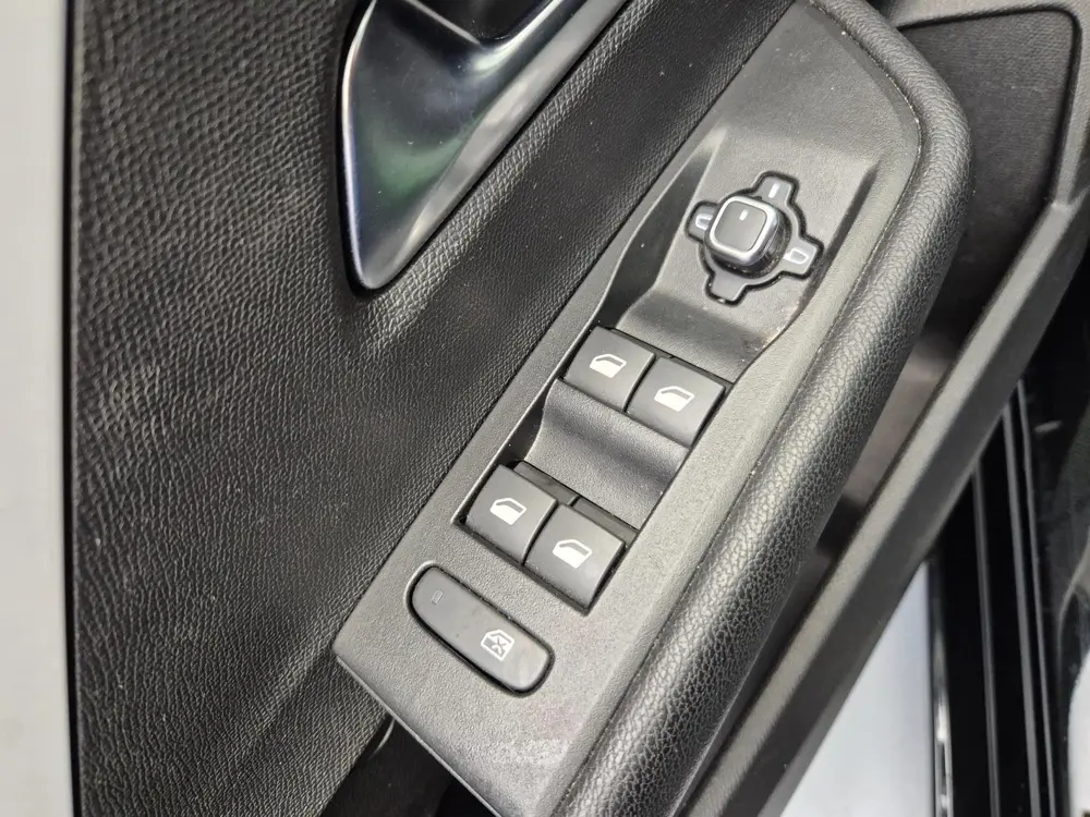 Opel Astra 1.2 Level 2 Navi Apple uit 2023, foto 12