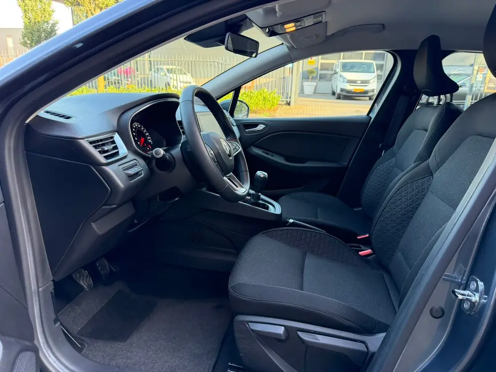 Renault Clio 1.0 TCe uit 2021, foto 9