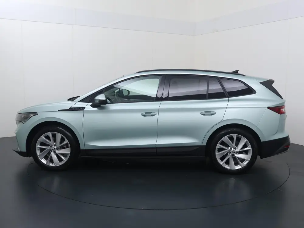 Skoda Enyaq 60 uit 2022, foto 3