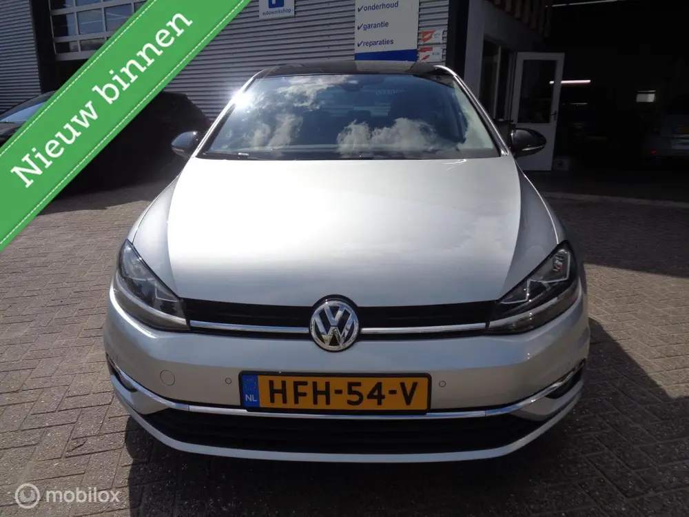 Volkswagen Golf 1.5 TSI IQ-Drive/Airco/ECC/Panorama dak/LED/ uit 2020, foto 2