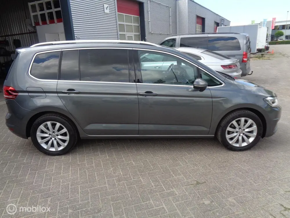 Volkswagen Touran 1.5 TSI Comfortline Business 7p/Airco/Pano uit 2020, foto 4