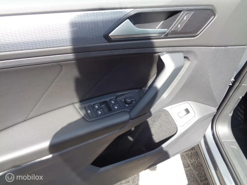 Volkswagen Tiguan 1.5 TSI Elegance/Airco/Navi/Panorama/Virtu uit 2021, foto 10