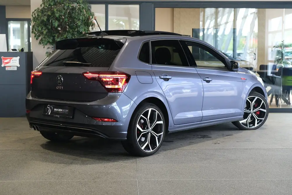 Volkswagen Polo 2.0 TSI GTI 207PK DSG Facelift Pano Alcantar uit 2023, foto 2