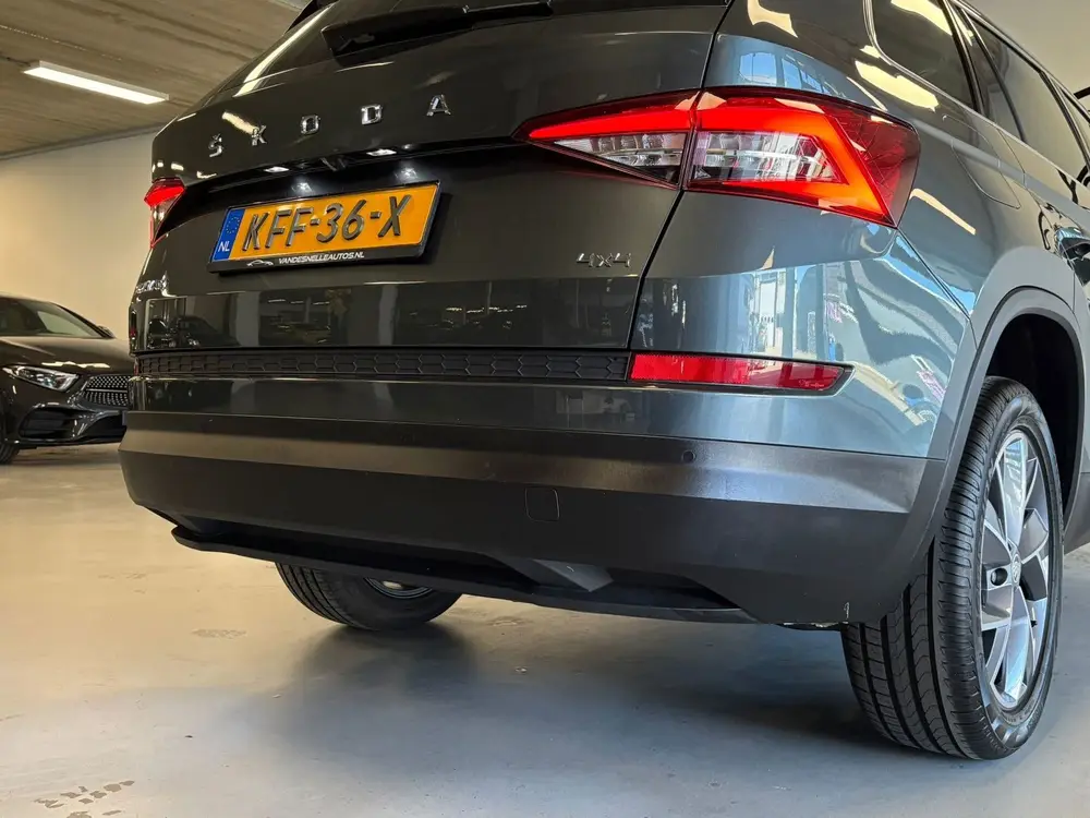Skoda Kodiaq 2.0 TSI 4x4 Sportline Business 7p. CAMERA uit 2019, foto 10