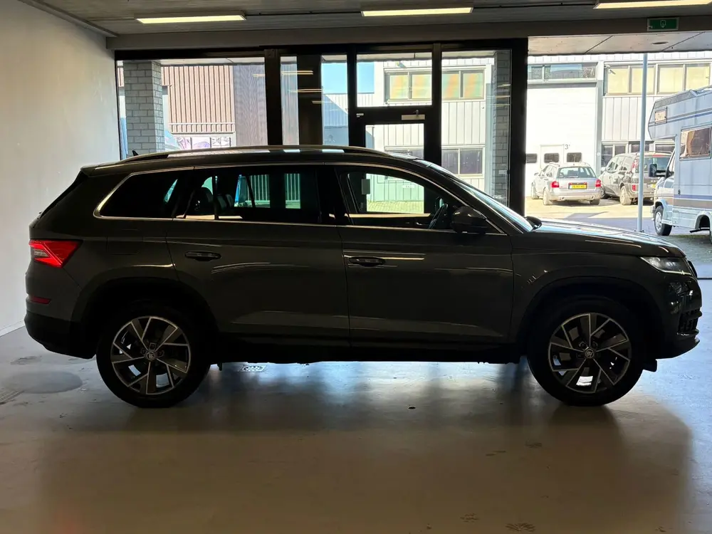Skoda Kodiaq 2.0 TSI 4x4 Sportline Business 7p. CAMERA uit 2019, foto 5