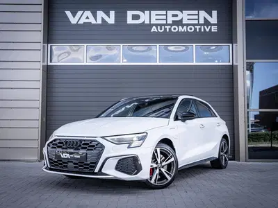 Audi A3 45 TFSI e S edition Competition uit 2021