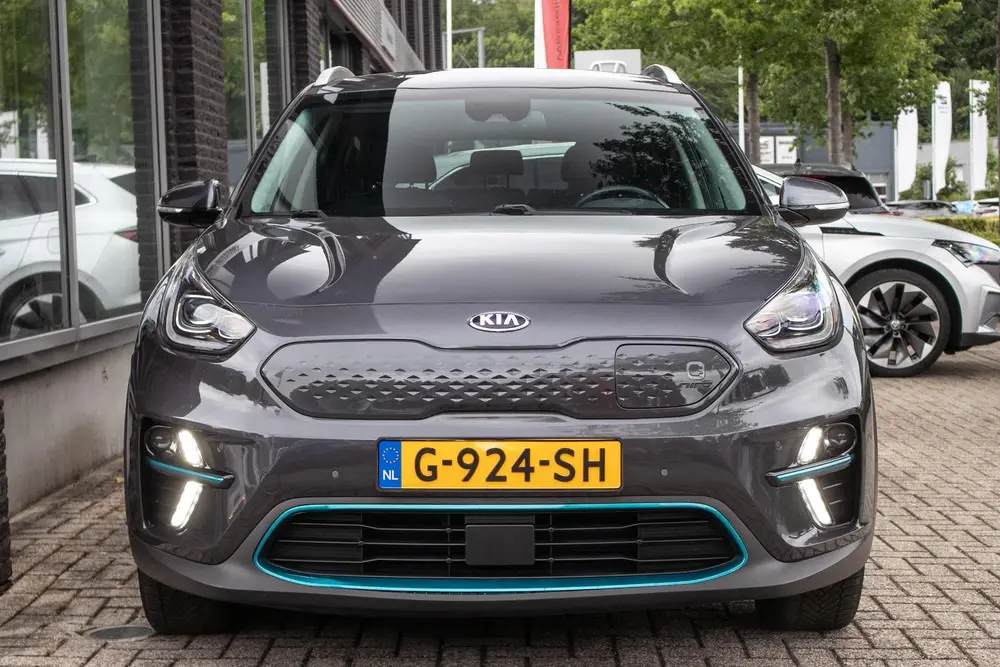 Kia Niro ExecutiveLine 64 kWh uit 2019, foto 11