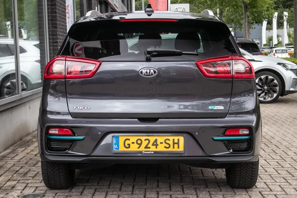 Kia Niro ExecutiveLine 64 kWh uit 2019, foto 12